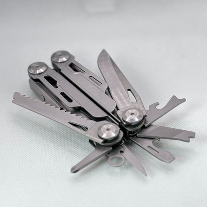 8 in 1 Multi-Tool